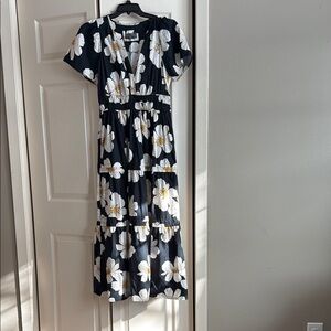 Anthropologie “Somerset” maxi dress M
